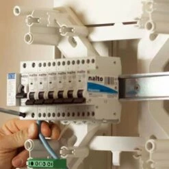 Tableau électrique Pré-équipé 1 Rangée 13 Modules 1 ID + 6 Disjoncteurs NALTO -Promos Pompe Boutique 16996845 4